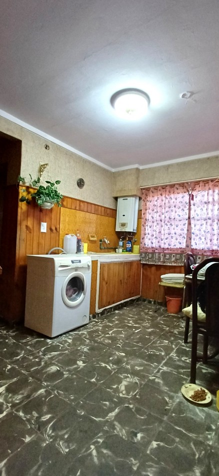 VENTA 3 AMB CON AMPLIO PARQUE